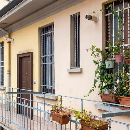 Apartment The Italian Design - 10 Minutes To Duomo Mailand