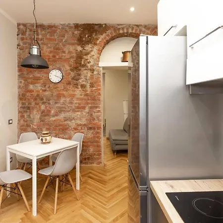 Apartman The Italian Design - 10 Minutes To Duomo *