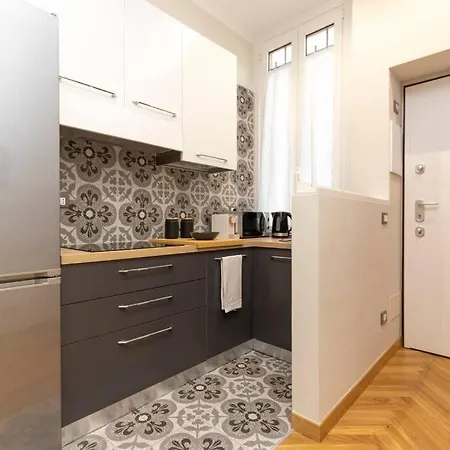 Apartman The Italian Design - 10 Minutes To Duomo